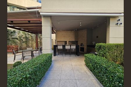 Apartamento à venda com 103m², 3 quartos e 2 vagas Apartamento à venda com 103m², 3 quartos e 2 vagasÁrea comum - Churrasqueira