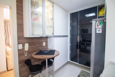 Apartamento à venda com 103m², 3 quartos e 2 vagas Apartamento à venda com 103m², 3 quartos e 2 vagasCozinha