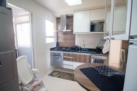 Apartamento à venda com 103m², 3 quartos e 2 vagas Apartamento à venda com 103m², 3 quartos e 2 vagasCozinha