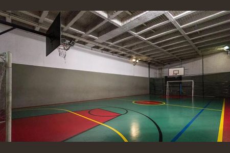 Apartamento à venda com 103m², 3 quartos e 2 vagas Apartamento à venda com 103m², 3 quartos e 2 vagasÁrea comum - Quadra