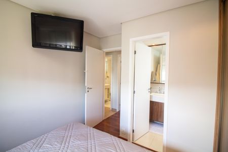 Apartamento à venda com 103m², 3 quartos e 2 vagas Apartamento à venda com 103m², 3 quartos e 2 vagasQuarto 3 - Suíte