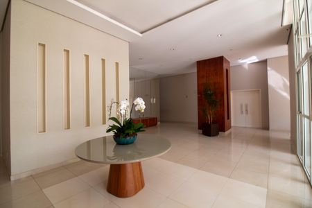 Apartamento à venda com 103m², 3 quartos e 2 vagas Apartamento à venda com 103m², 3 quartos e 2 vagasHall Social