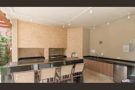 Apartamento à venda com 103m², 3 quartos e 2 vagas Apartamento à venda com 103m², 3 quartos e 2 vagasÁrea comum - Churrasqueira