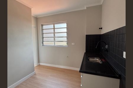 Apartamento à venda com 77m², 2 quartos e sem vaga Apartamento à venda com 77m², 2 quartos e sem vagaCozinha