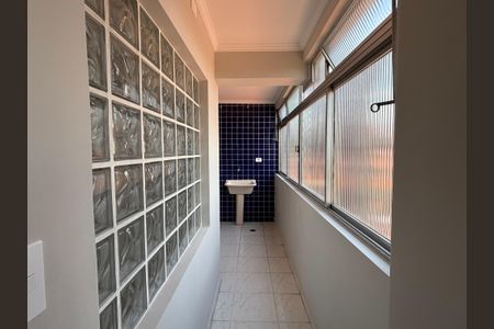 Apartamento à venda com 77m², 2 quartos e sem vaga Apartamento à venda com 77m², 2 quartos e sem vagaÁrea de Serviço