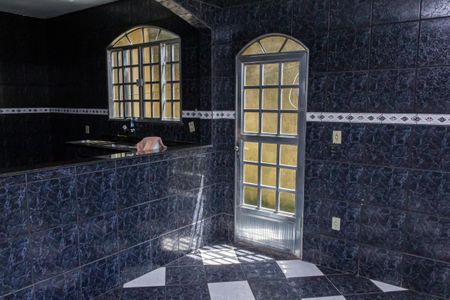 Casa para alugar com 100m², 2 quartos e sem vagaCopa