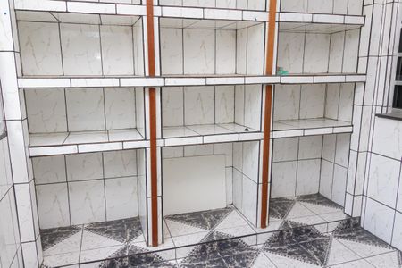 Casa para alugar com 100m², 2 quartos e sem vagaÁrea de Serviço