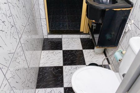 Casa para alugar com 100m², 2 quartos e sem vagaBanheiro da Suíte