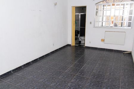 Casa para alugar com 100m², 2 quartos e sem vagaQuarto Suíte