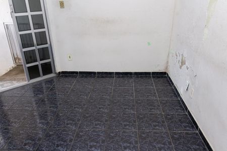 Casa para alugar com 100m², 2 quartos e sem vagaSala