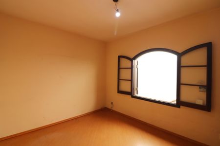 Casa para alugar com 181m², 2 quartos e sem vagaQuarto 2