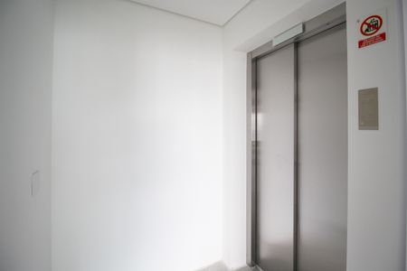 Apartamento à venda com 150m², 3 quartos e 2 vagasHall