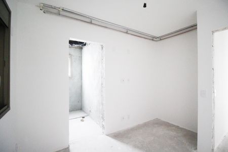 Apartamento à venda com 150m², 3 quartos e 2 vagasSuíte 2