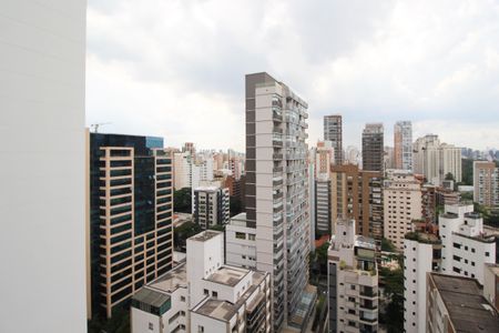 Vista de apartamento à venda com 3 quartos, 150m² em Indianópolis, São Paulo