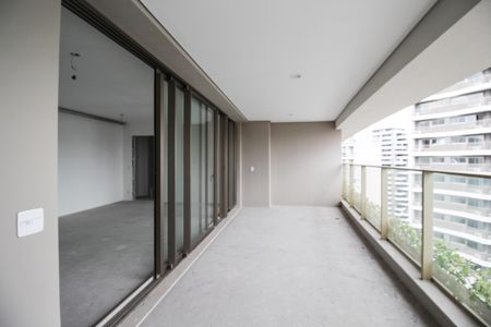 Varanda de apartamento à venda com 3 quartos, 150m² em Indianópolis, São Paulo