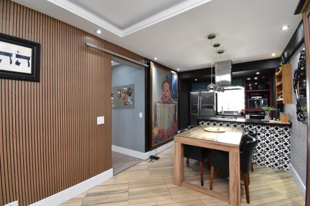 Apartamento para alugar com 3 quartos, 71m² em Centro, Curitiba