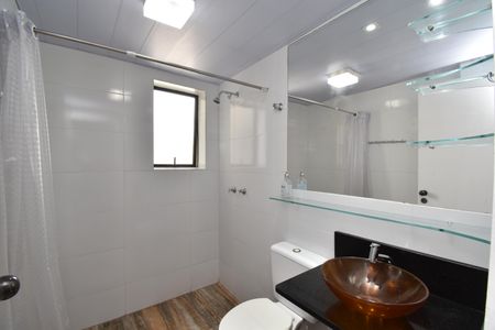 Apartamento para alugar com 71m², 3 quartos e 1 vagaBanheiro da Suíte