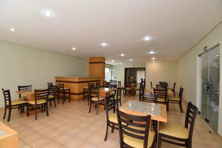 Apartamento para alugar com 71m², 3 quartos e 1 vagaÁrea comum - Salão de festas