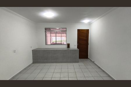 Casa para alugar com 80m², 3 quartos e 1 vaga Casa para alugar com 80m², 3 quartos e 1 vagaSala