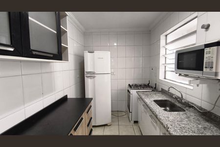 Casa para alugar com 80m², 3 quartos e 1 vaga Casa para alugar com 80m², 3 quartos e 1 vagaCozinha