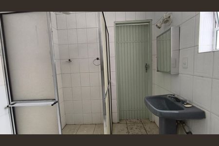 Casa para alugar com 80m², 3 quartos e 1 vaga Casa para alugar com 80m², 3 quartos e 1 vagaBanheiro