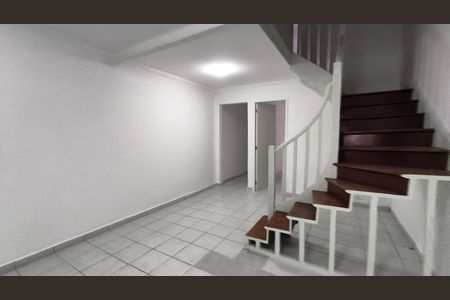 Casa para alugar com 80m², 3 quartos e 1 vaga Casa para alugar com 80m², 3 quartos e 1 vagaSala
