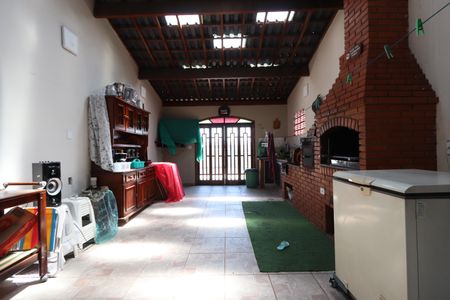 Casa à venda com 375m², 3 quartos e 2 vagasÁrea de Lazer