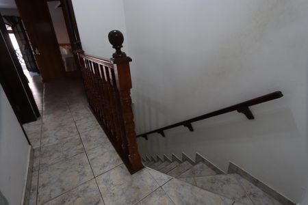 Casa à venda com 375m², 3 quartos e 2 vagasEscada