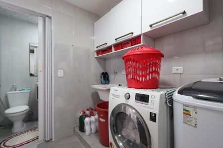 Casa à venda com 375m², 3 quartos e 2 vagasLavanderia