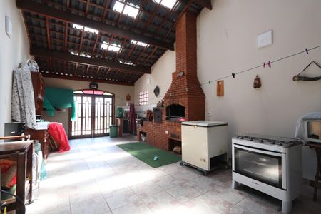 Casa à venda com 375m², 3 quartos e 2 vagasÁrea de Lazer