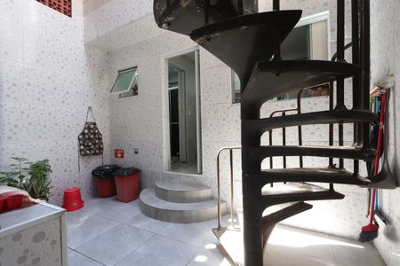 Casa à venda com 375m², 3 quartos e 2 vagasAcesso ao Salão