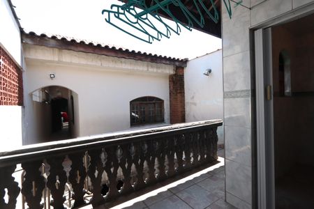 Casa à venda com 375m², 3 quartos e 2 vagasLavanderia 2