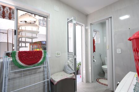 Casa à venda com 375m², 3 quartos e 2 vagasLavanderia