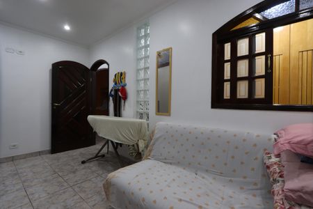 Casa à venda com 375m², 3 quartos e 2 vagasQuarto 3