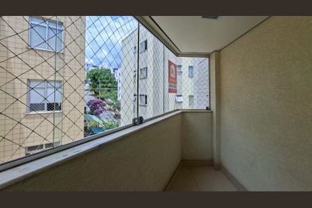 Varanda Quarto de apartamento à venda com 4 quartos, 130m² em Fernão Dias, Belo Horizonte