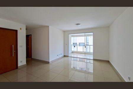 Sala de apartamento à venda com 4 quartos, 130m² em Fernão Dias, Belo Horizonte
