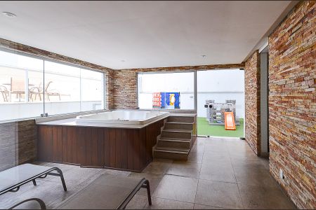 Apartamento para alugar com 85m², 3 quartos e 2 vagas Apartamento para alugar com 85m², 3 quartos e 2 vagasÁrea comum - Jacuzzi