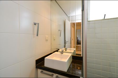 Apartamento para alugar com 85m², 3 quartos e 2 vagas Apartamento para alugar com 85m², 3 quartos e 2 vagasBanheiro Social