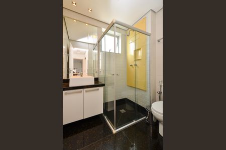 Apartamento para alugar com 85m², 3 quartos e 2 vagas Apartamento para alugar com 85m², 3 quartos e 2 vagasBanheiro Social