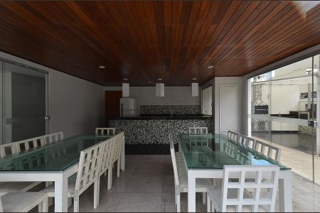 Apartamento para alugar com 85m², 3 quartos e 2 vagas Apartamento para alugar com 85m², 3 quartos e 2 vagasÁrea comum - Churrasqueira