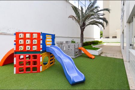 Apartamento para alugar com 85m², 3 quartos e 2 vagas Apartamento para alugar com 85m², 3 quartos e 2 vagasÁrea comum - Playground