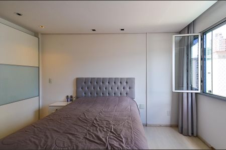 Apartamento para alugar com 85m², 3 quartos e 2 vagas Apartamento para alugar com 85m², 3 quartos e 2 vagasSuíte