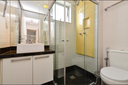 Apartamento para alugar com 85m², 3 quartos e 2 vagas Apartamento para alugar com 85m², 3 quartos e 2 vagasBanheiro Social