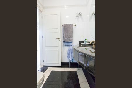 Casa de condomínio para alugar com 2300m², 5 quartos e 10 vagasBanheiro suite 3