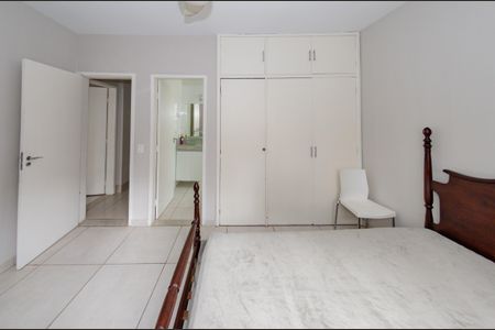 Apartamento para alugar com 120m², 3 quartos e 1 vagaSuíte