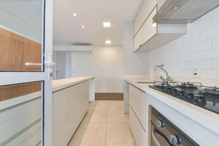 Apartamento para alugar com 109m², 2 quartos e 2 vagas Apartamento para alugar com 109m², 2 quartos e 2 vagasCozinha