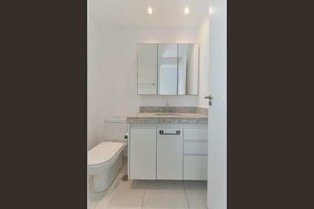 Apartamento para alugar com 109m², 2 quartos e 2 vagas Apartamento para alugar com 109m², 2 quartos e 2 vagasBanheiro da Suíte 1