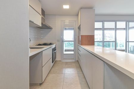 Apartamento para alugar com 109m², 2 quartos e 2 vagas Apartamento para alugar com 109m², 2 quartos e 2 vagasCozinha