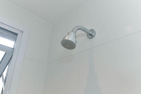 Apartamento para alugar com 109m², 2 quartos e 2 vagas Apartamento para alugar com 109m², 2 quartos e 2 vagasBanheiro da Suíte 1