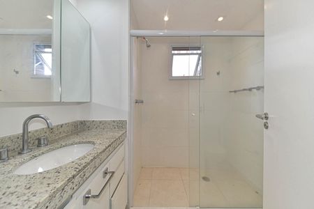 Apartamento para alugar com 109m², 2 quartos e 2 vagas Apartamento para alugar com 109m², 2 quartos e 2 vagasBanheiro da Suíte 2